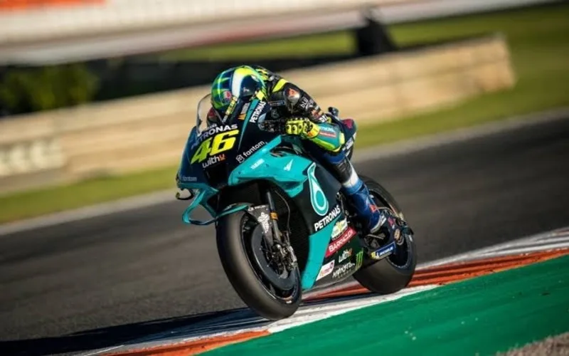 dua xe motogp giai dua mo to hap dan nhat the gioi